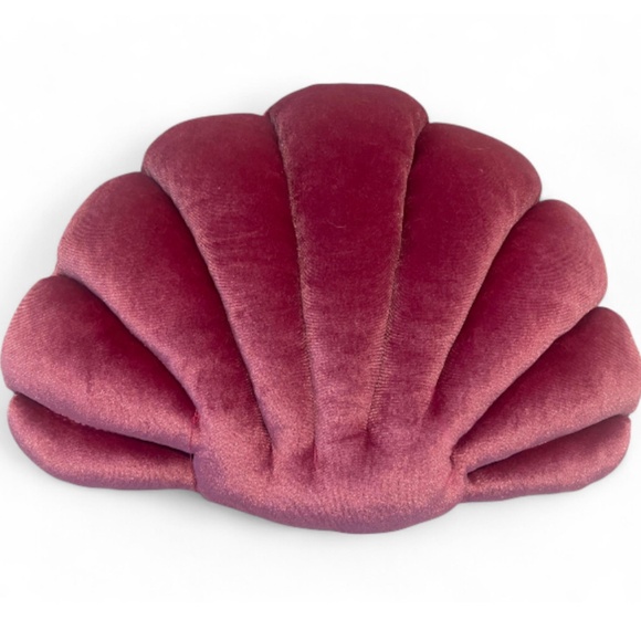 MCM Vintage Shell Rose Velveteen Throw Pillow - Glamorours Rose 14.5" x 10" - Picture 1 of 8